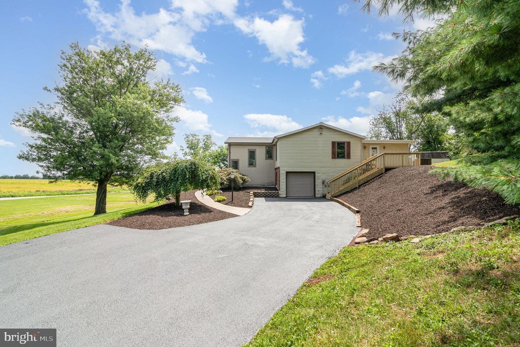 Photo of 2530 Mill Creek Road, DOVER, PA 17315 (MLS # PAYK2087202)