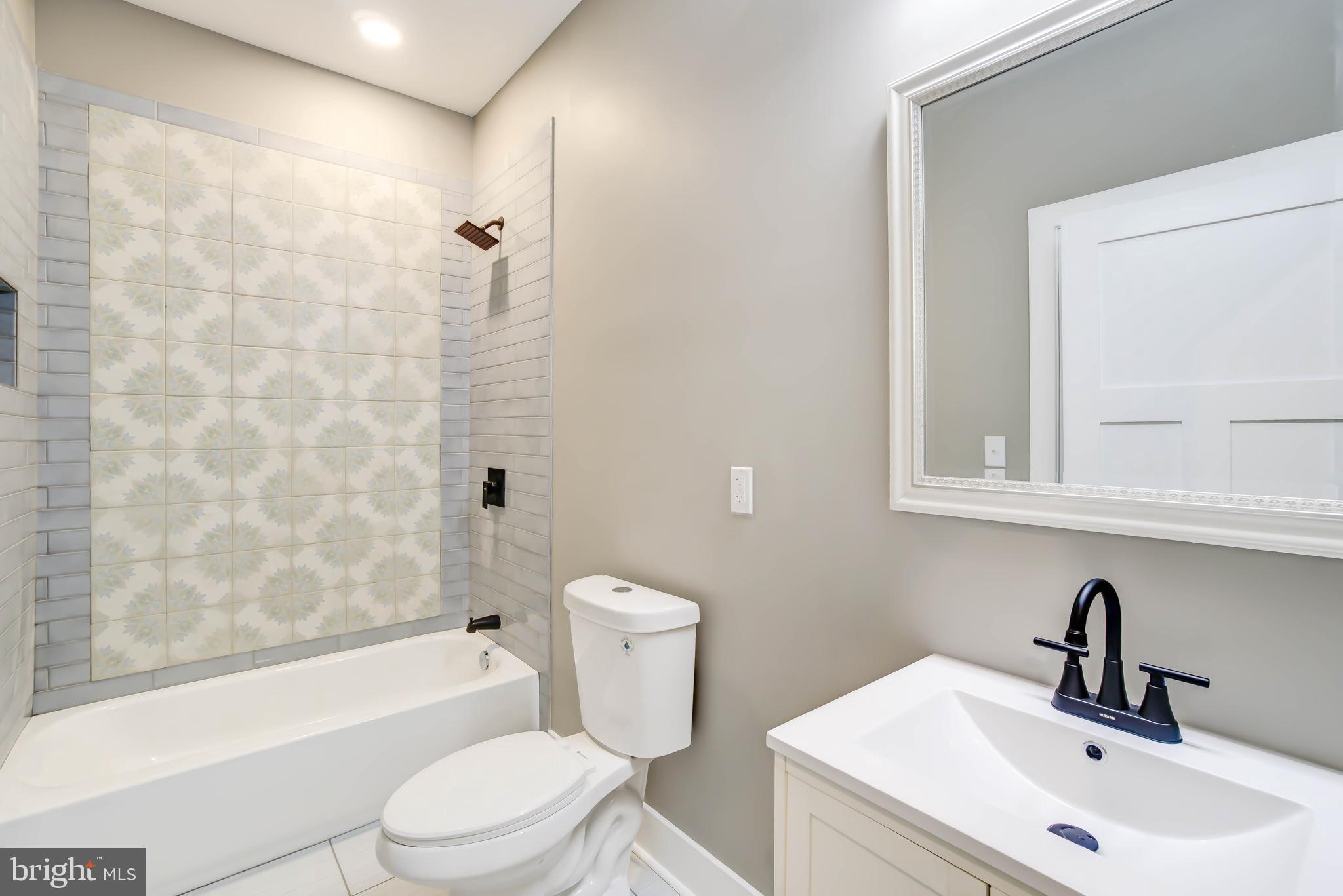 TAKOMA PARK - Residential