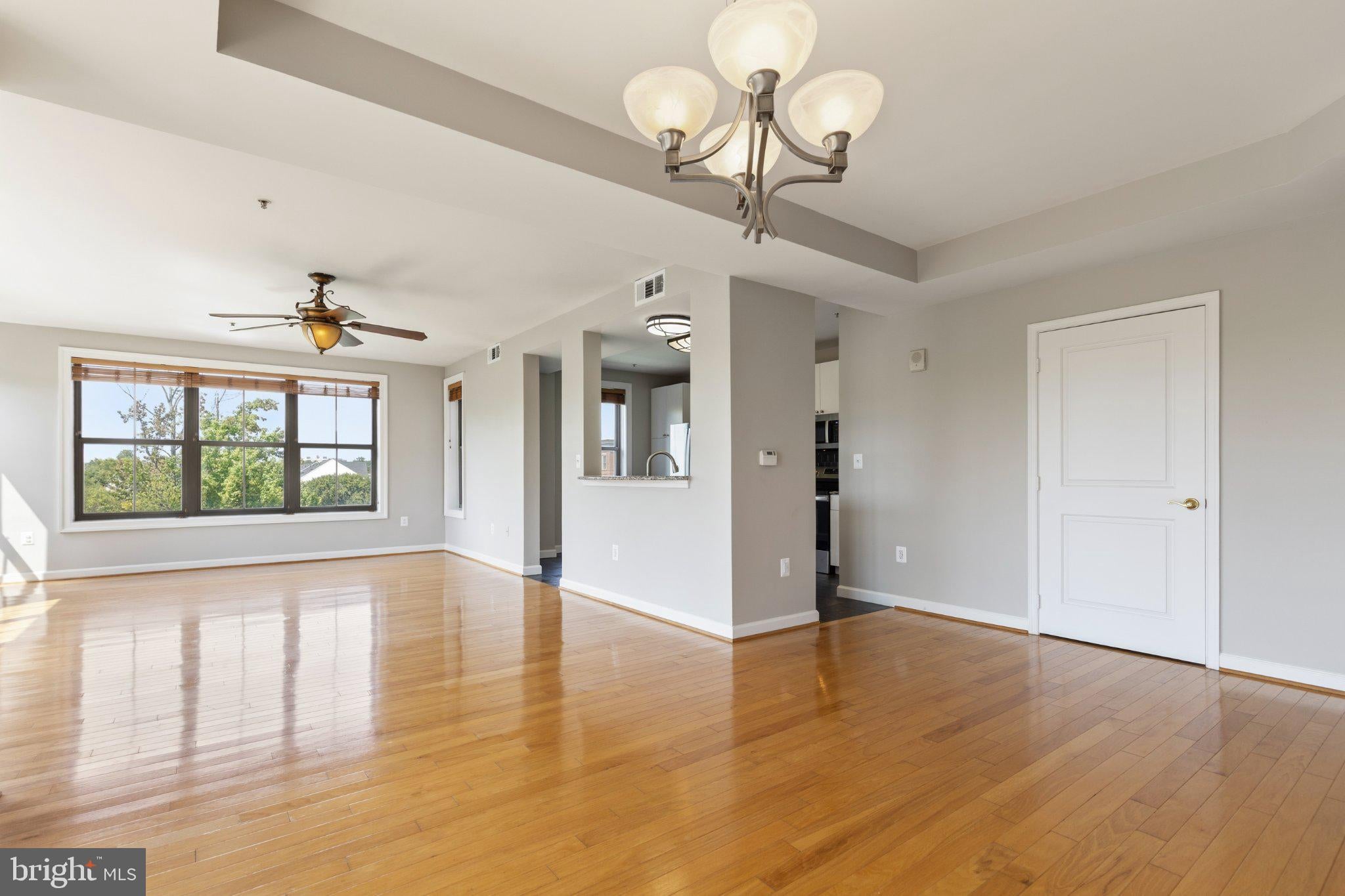 485 HARBOR SIDE STREET 414