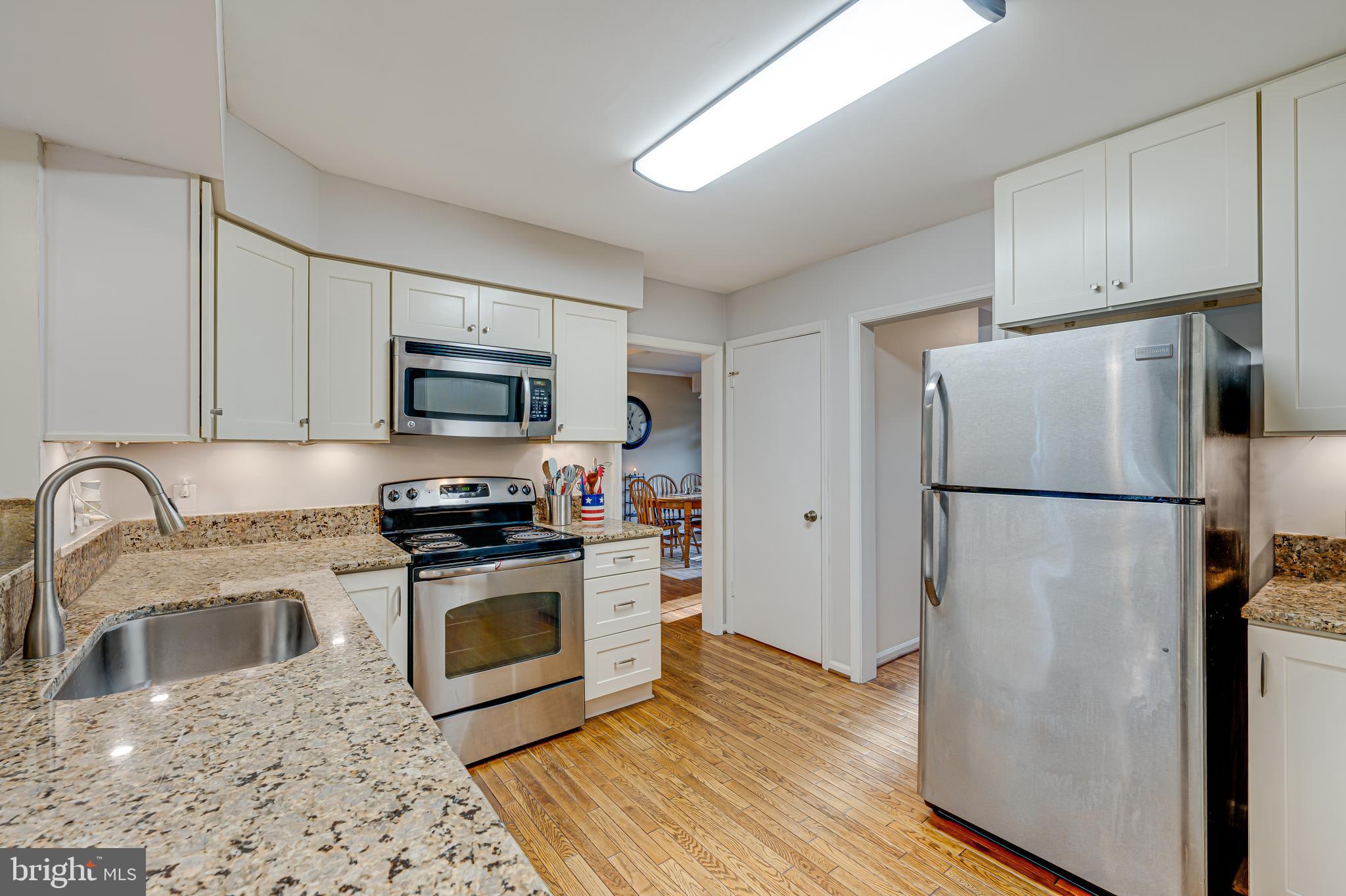 LAKE RIDGE - Residential