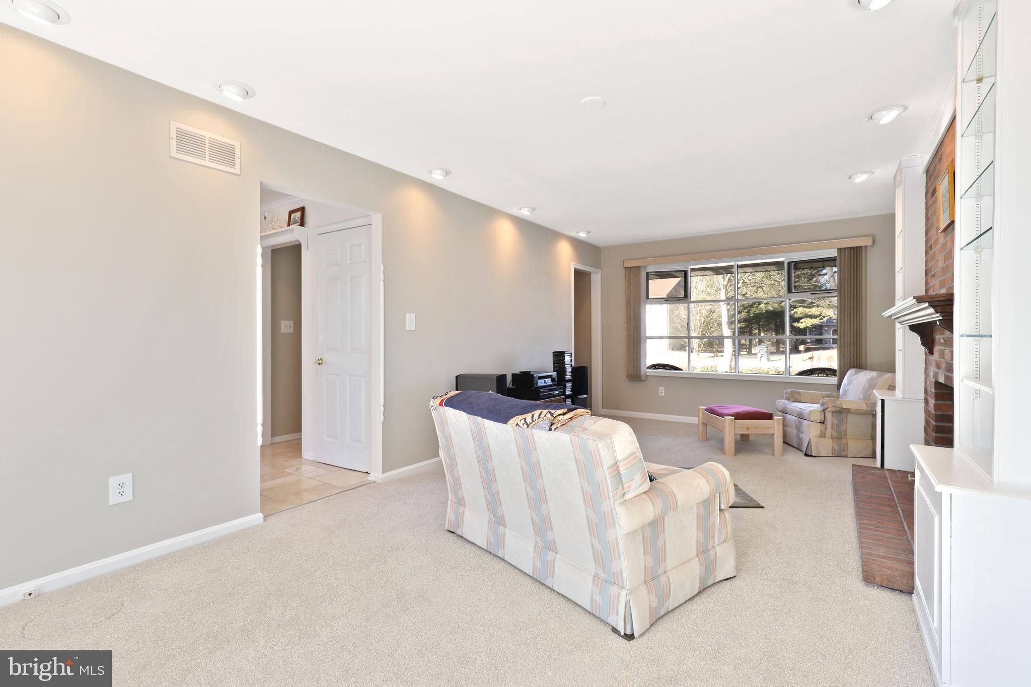 GREEN VALLEY MANOR - Residential