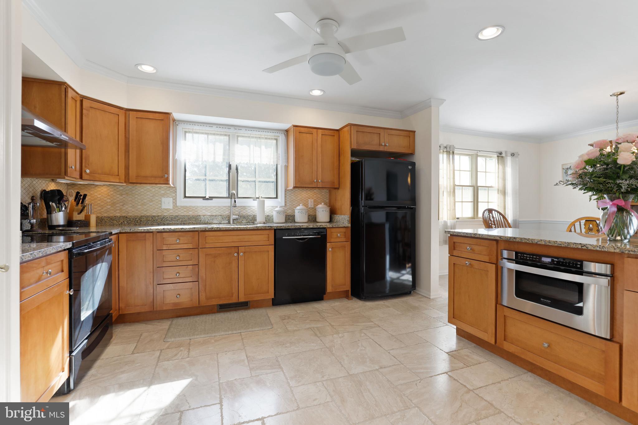 GREEN VALLEY MANOR - Residential