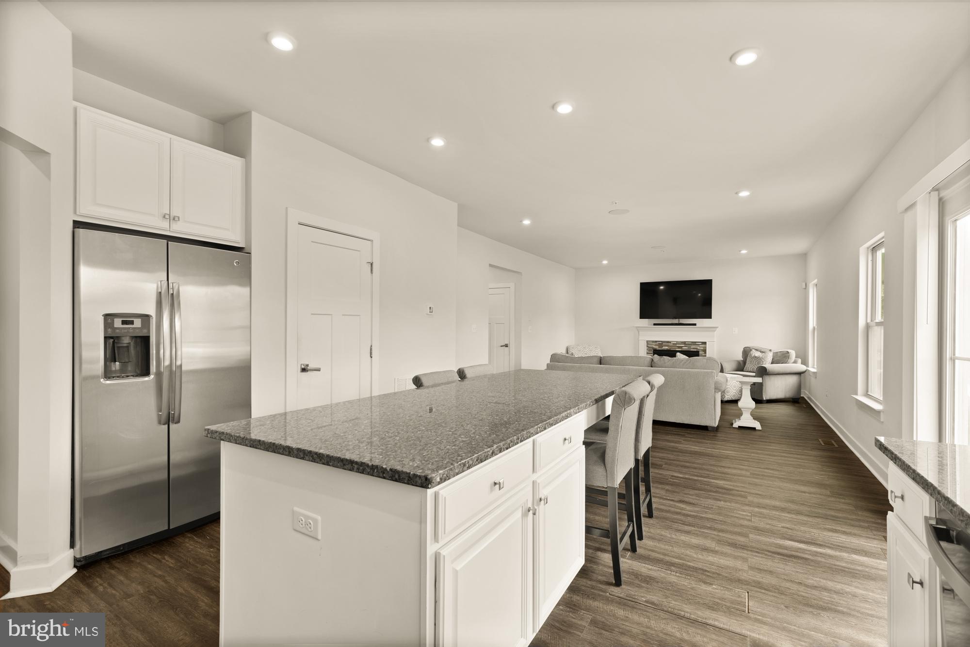 POTOMAC SHORES - Residential