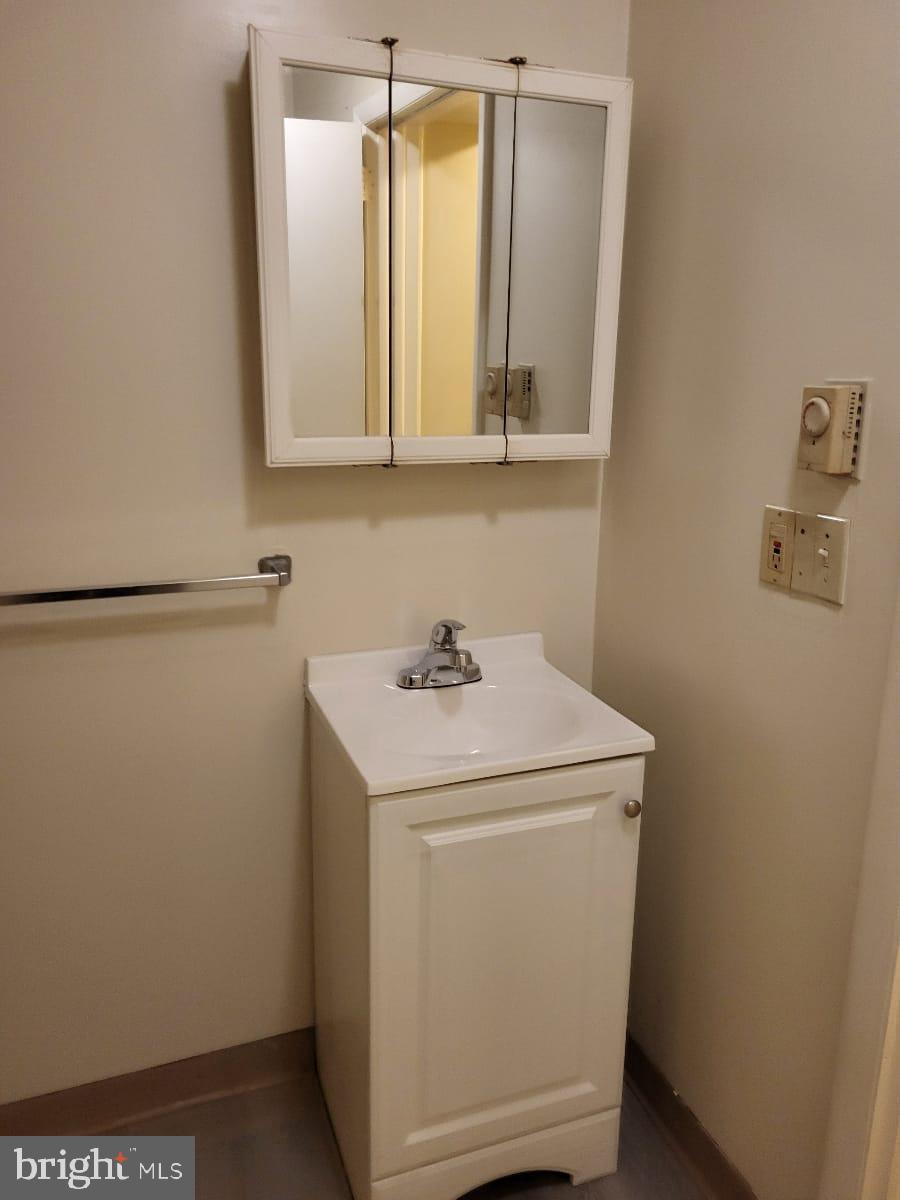 CABBAGE HILL - Residential Lease