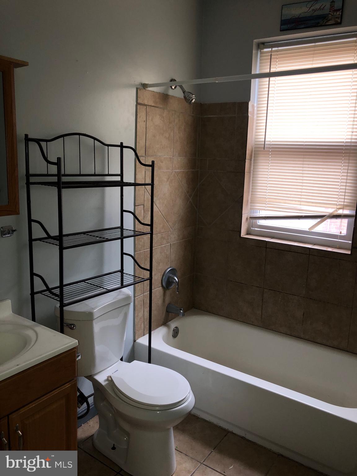 WOODMERE - Residential