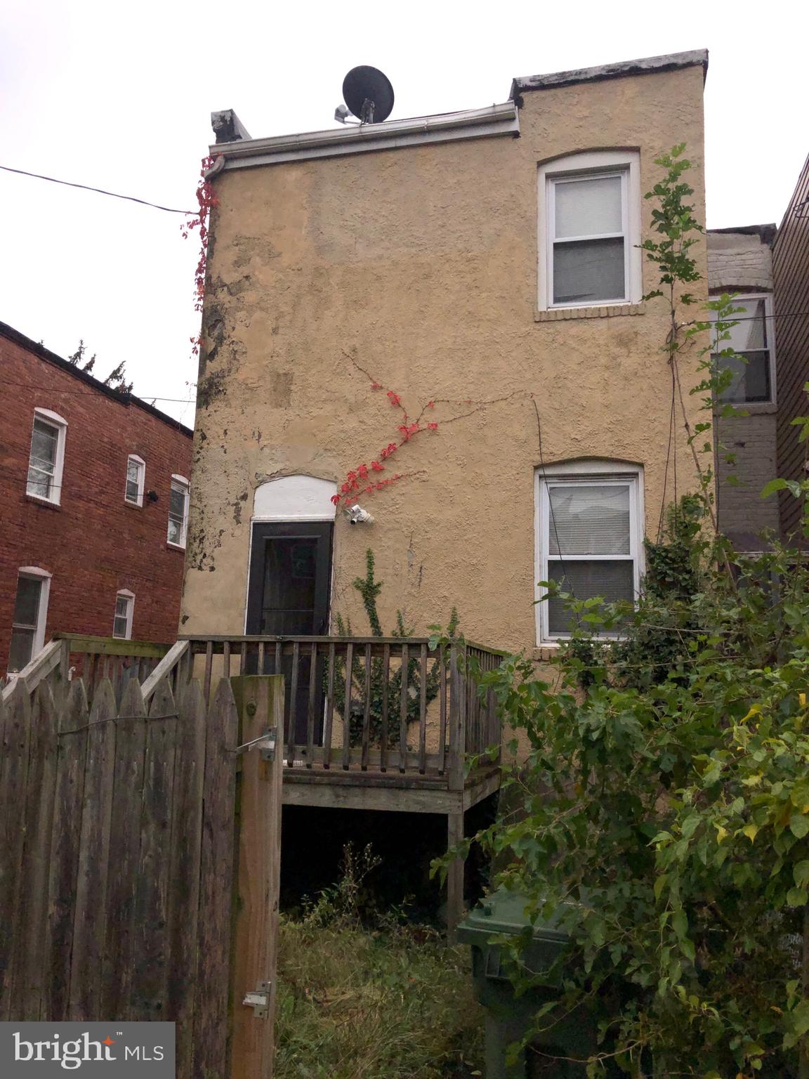 WOODMERE - Residential