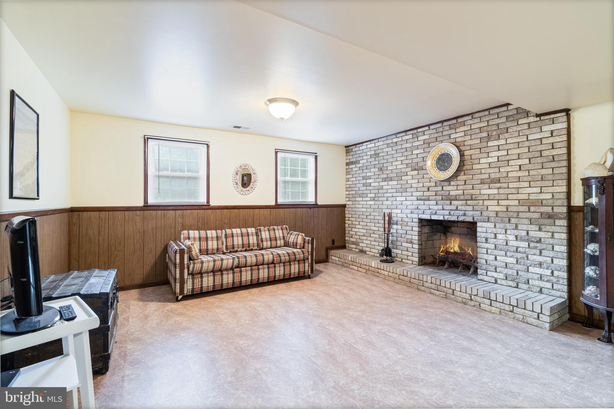 HAWTHORNE - Residential