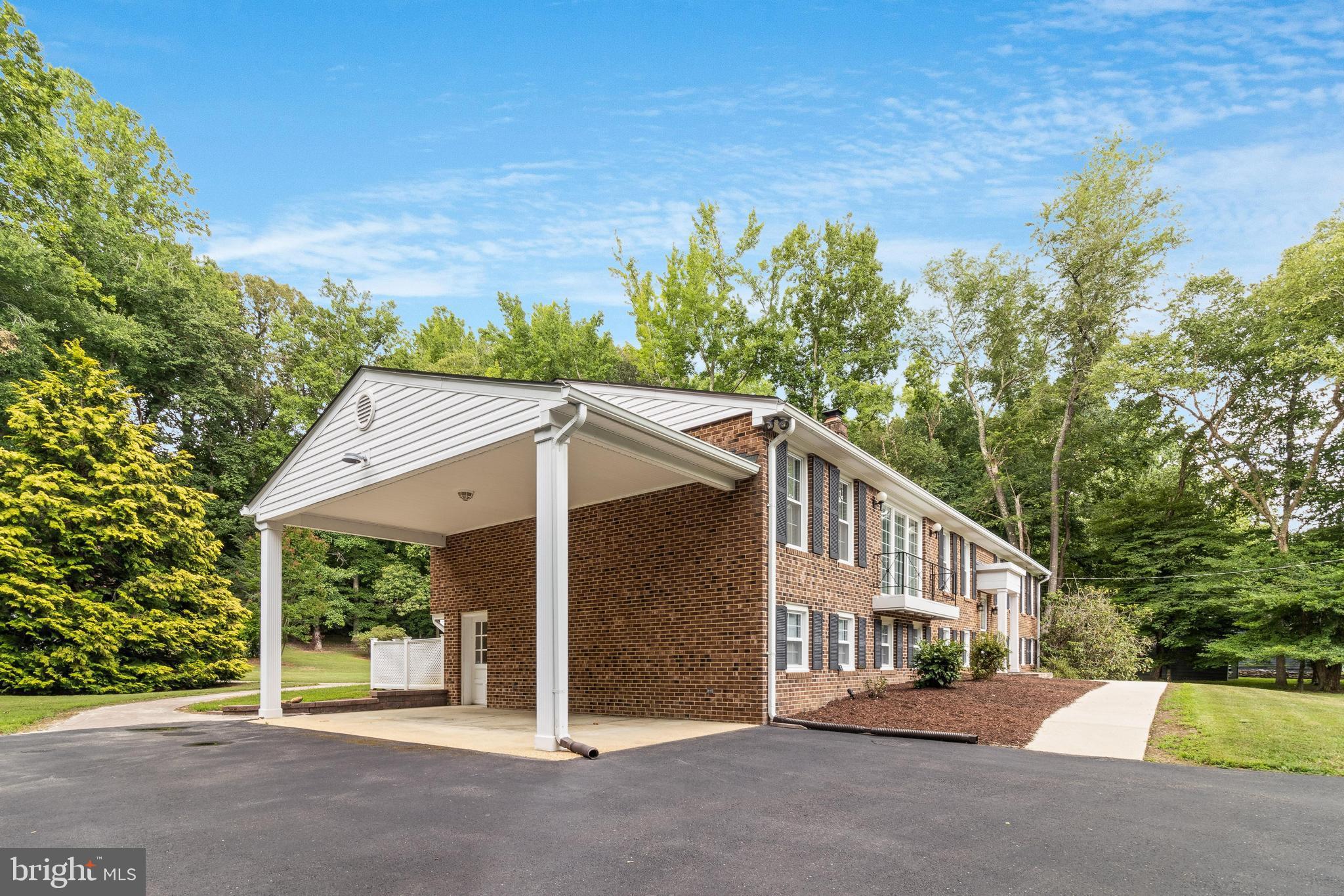 HAWTHORNE - Residential