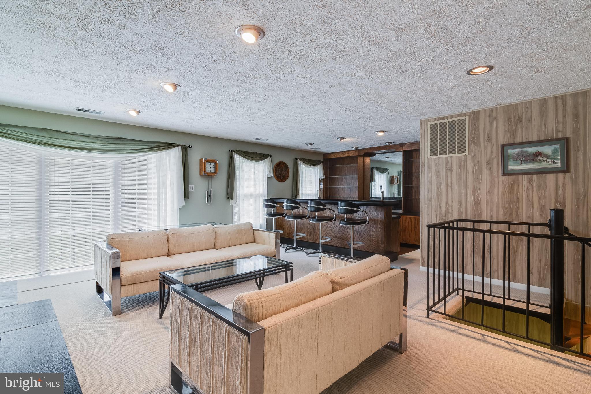 HAWTHORNE - Residential