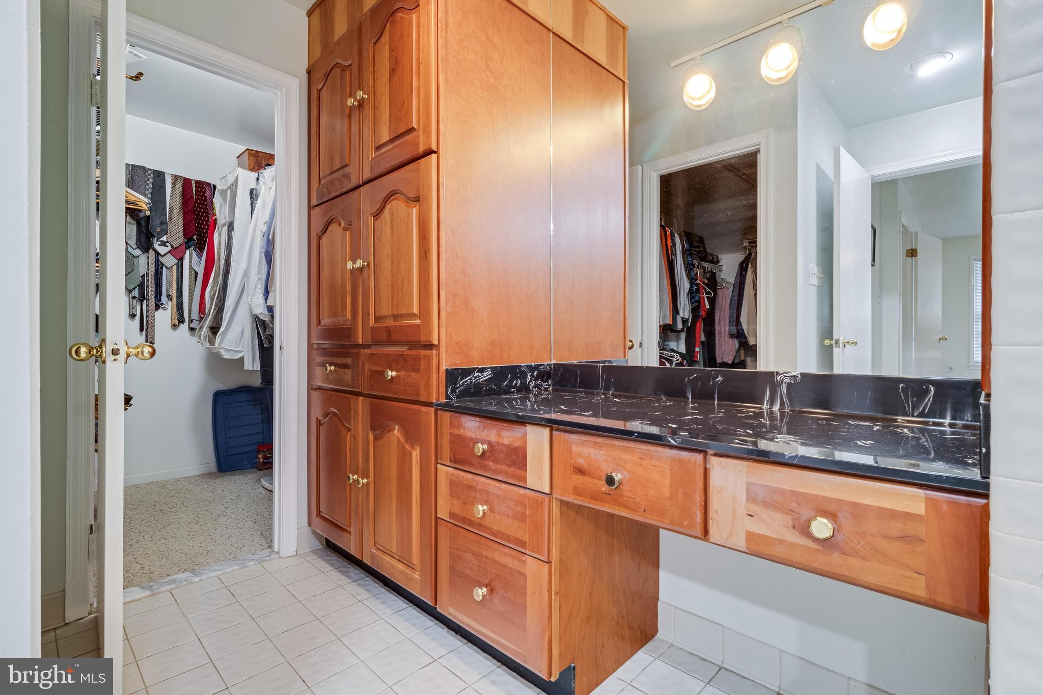 HAWTHORNE - Residential