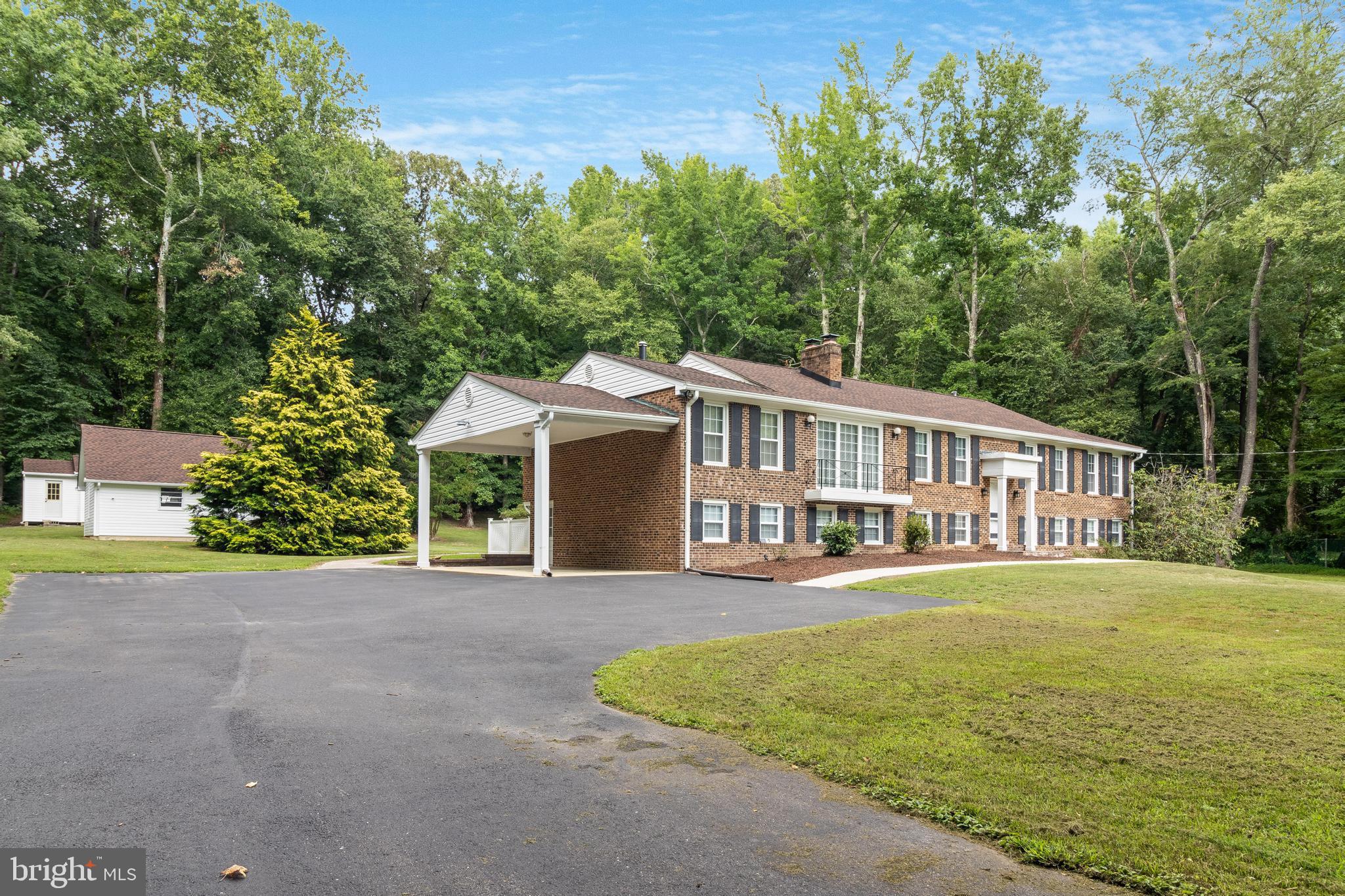 HAWTHORNE - Residential