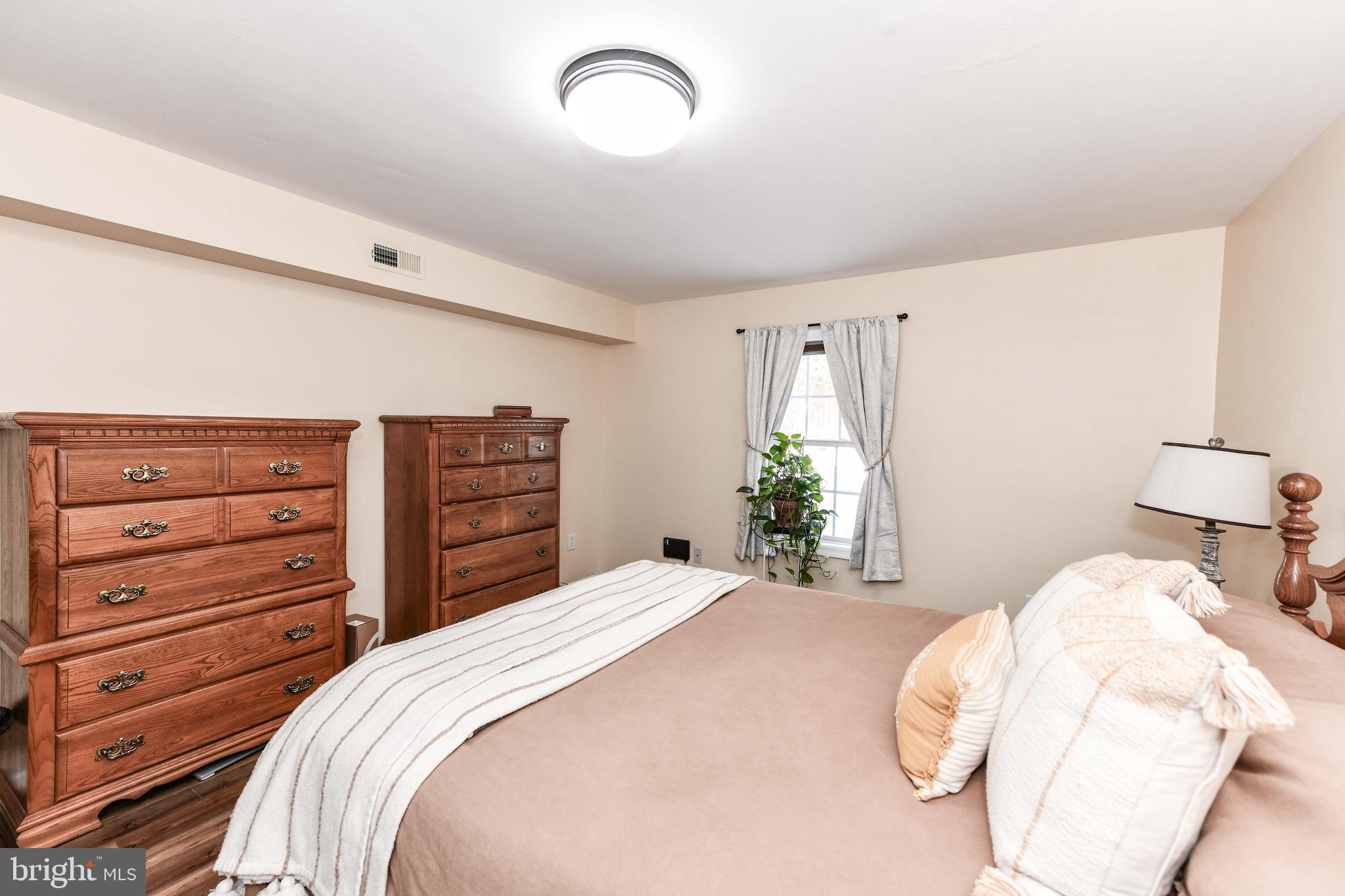 WESTWOOD PARK - Residential