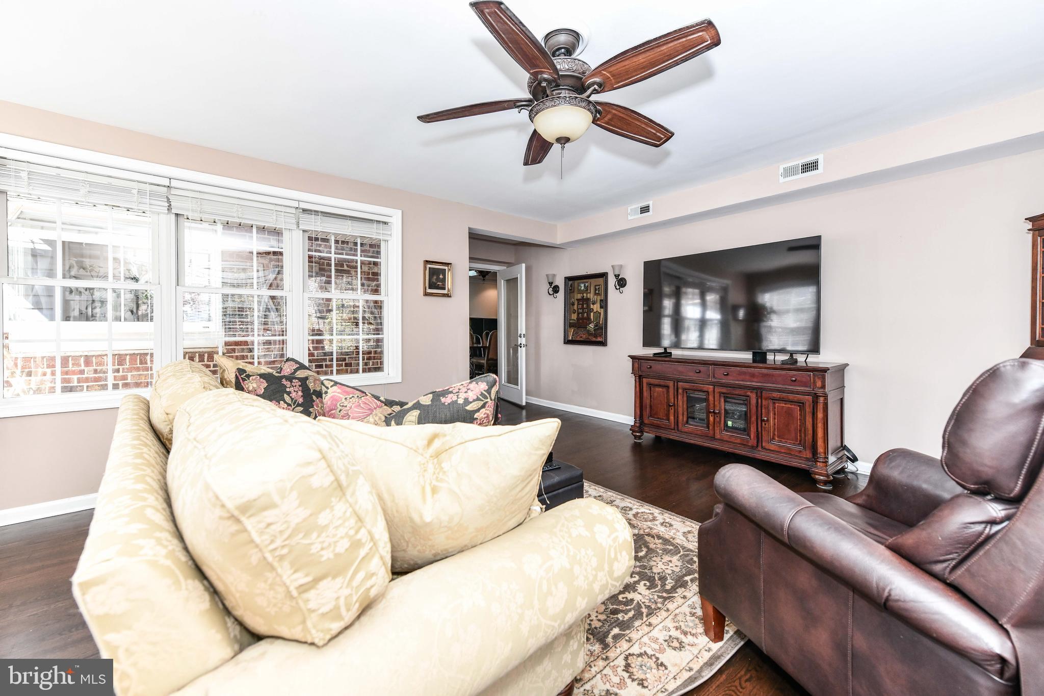 WESTWOOD PARK - Residential