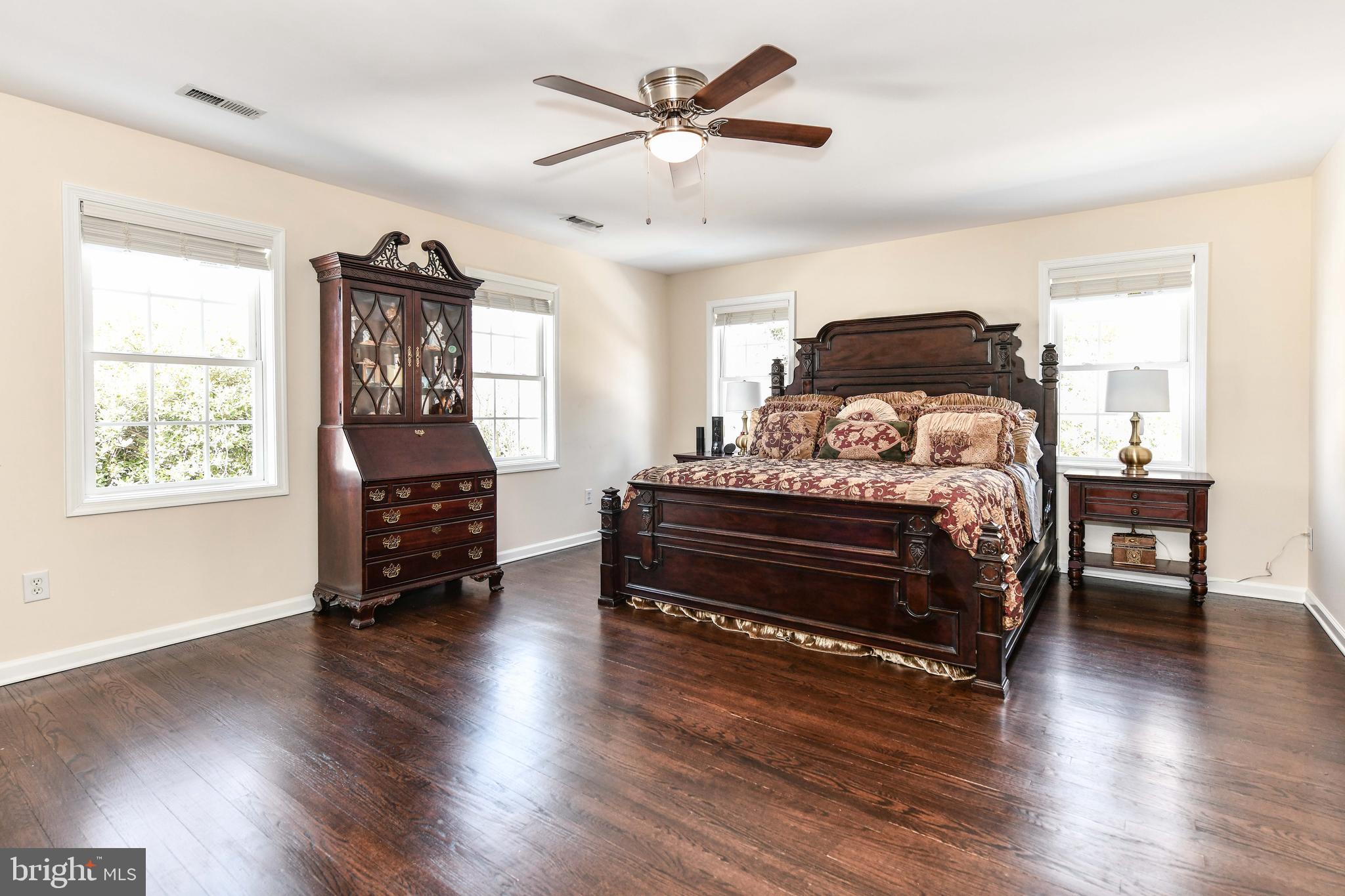 WESTWOOD PARK - Residential