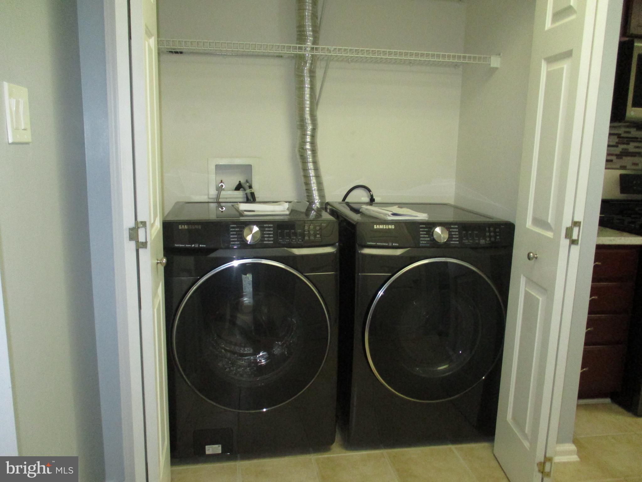 BCKGHM CND@OWGS MS NW TN - Residential Lease