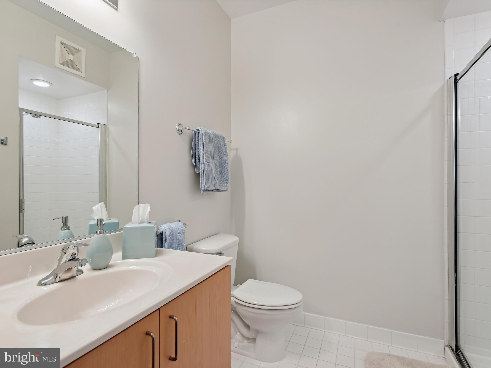 STRATFORD COURT - Residential