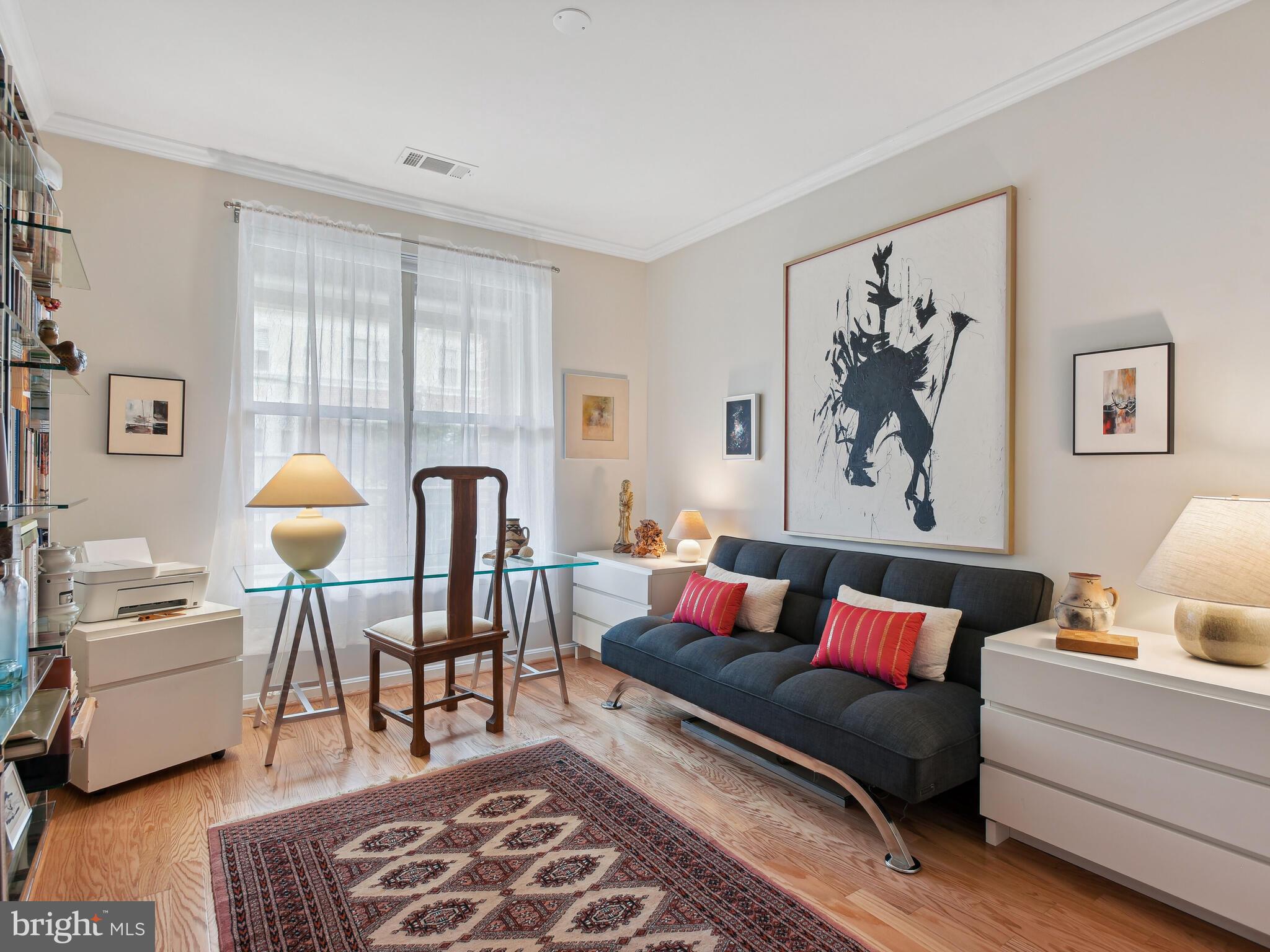 STRATFORD COURT - Residential