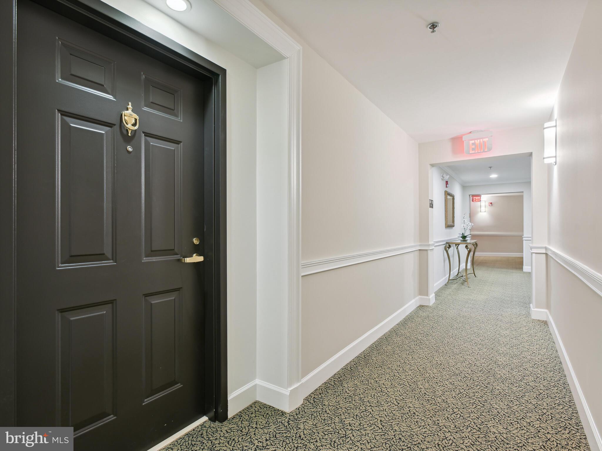 STRATFORD COURT - Residential