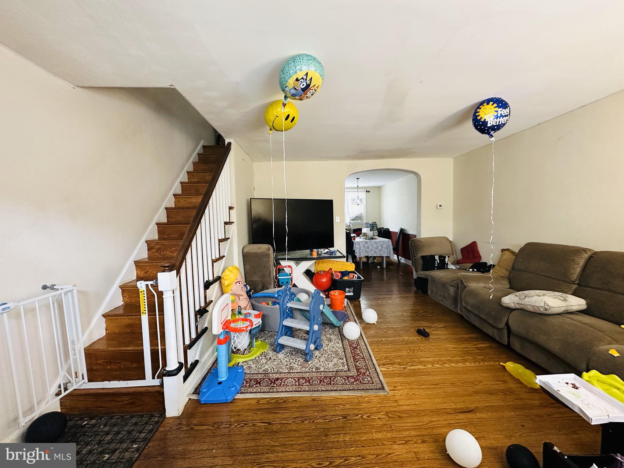 6209 MULBERRY STREET