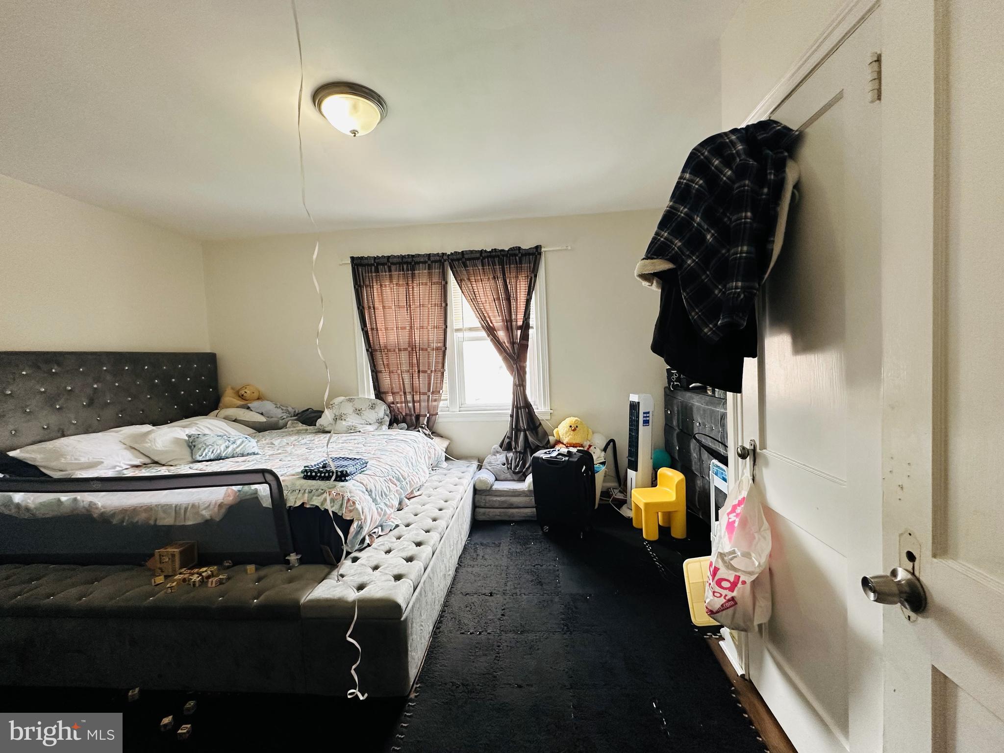 MAYFAIR - Residential