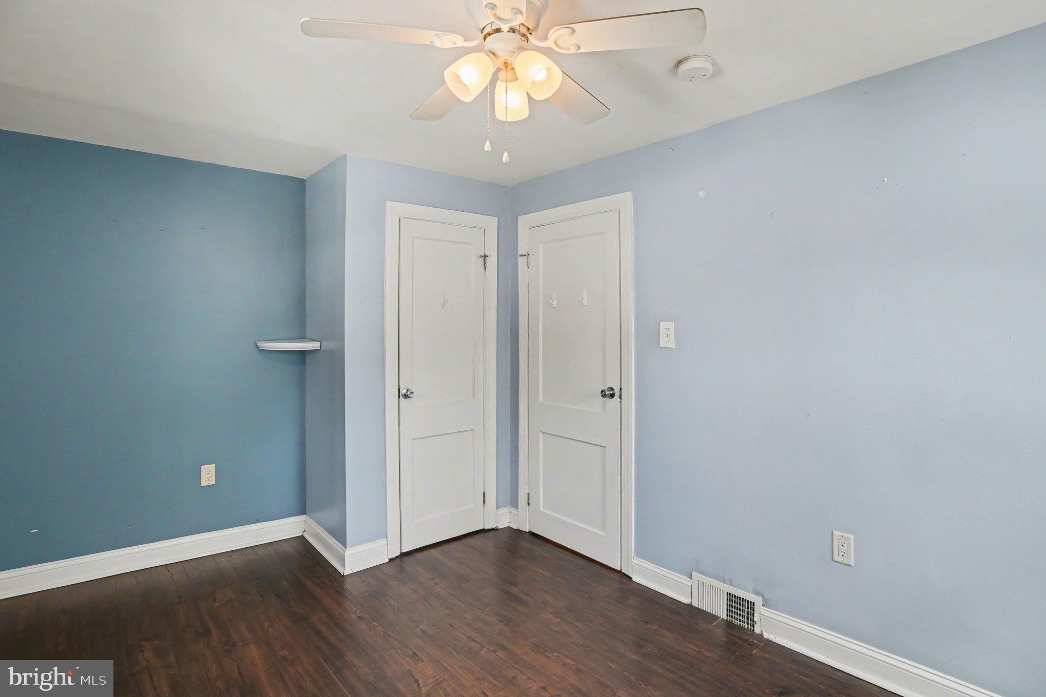 ROSLYN - Residential