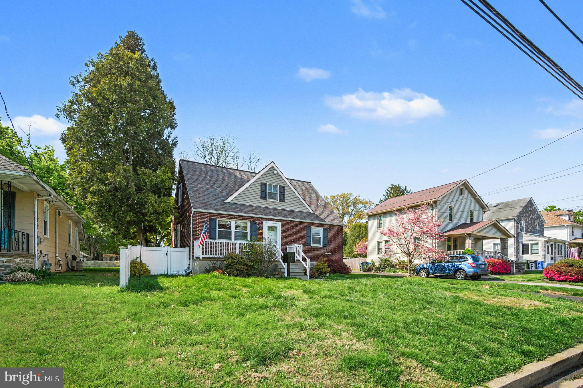 ROSLYN - Residential