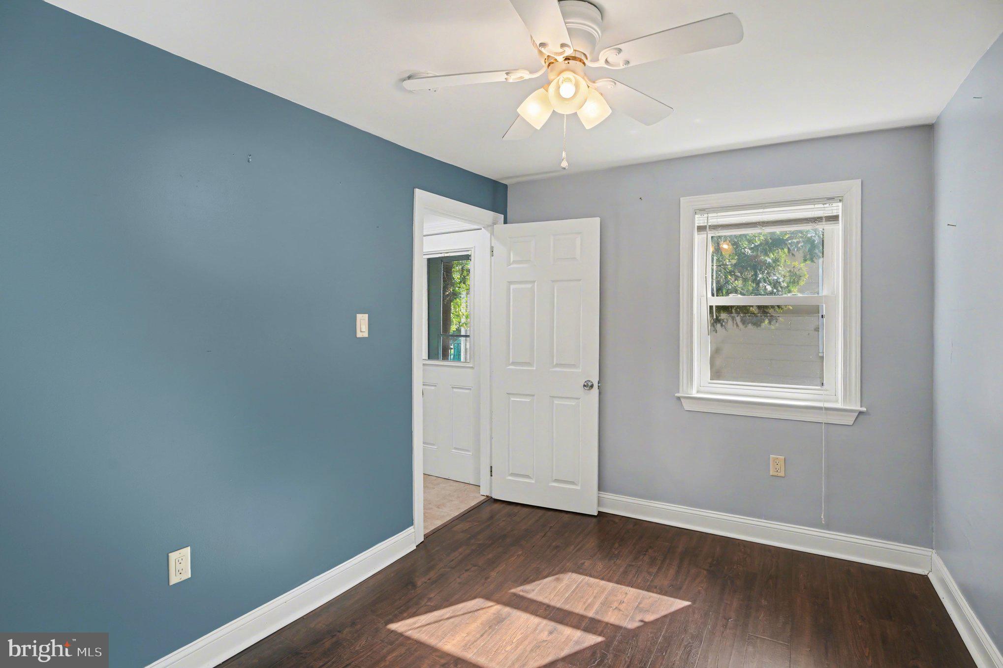 ROSLYN - Residential