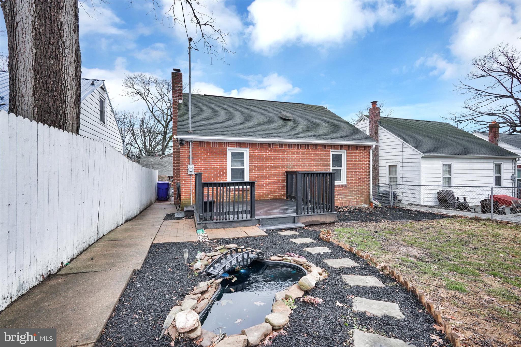 1305 LANCASTER AVENUE