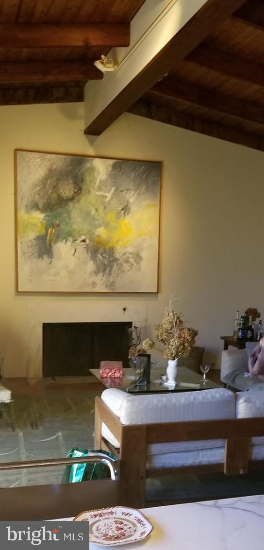 RUXTON - Residential