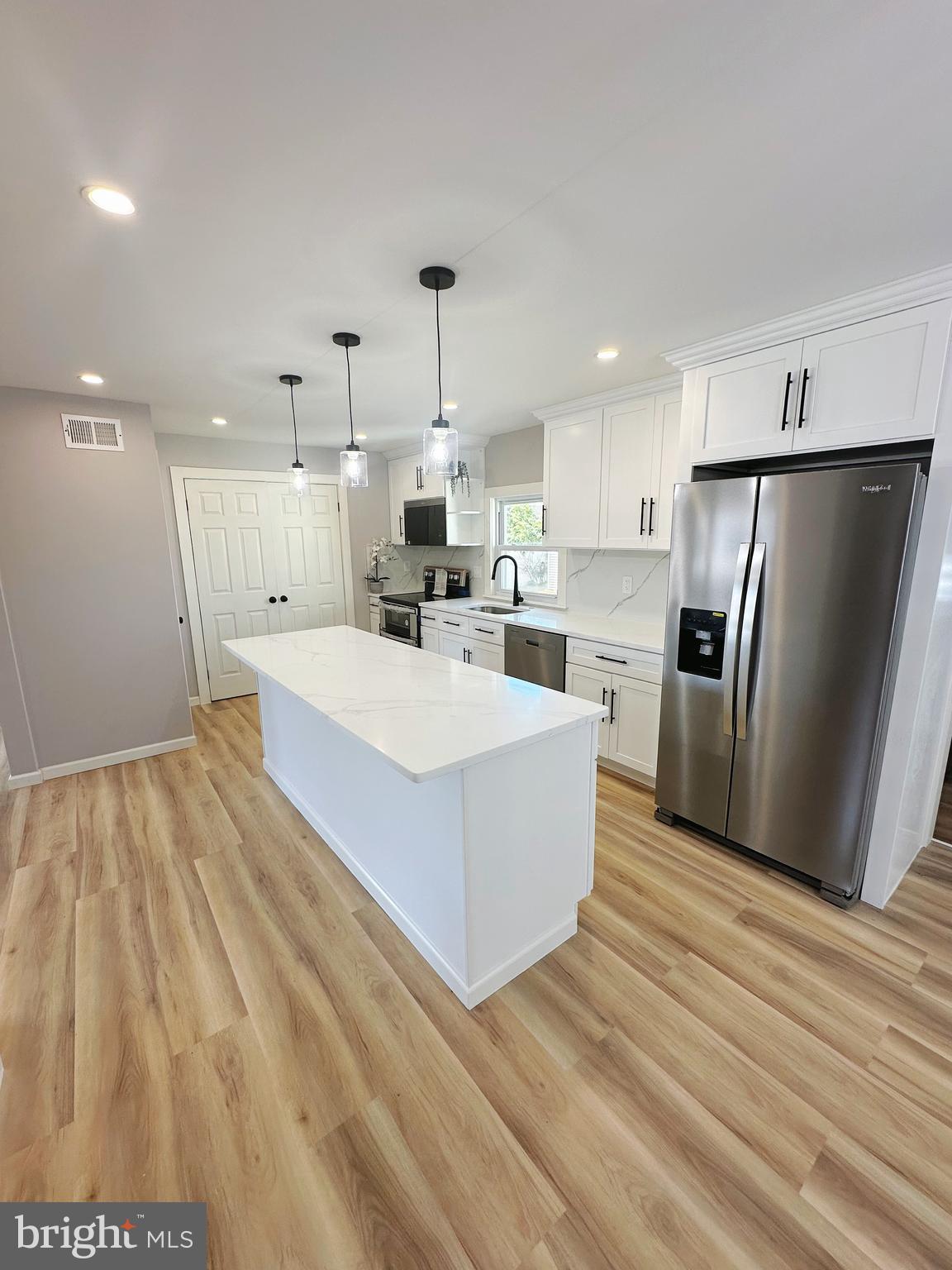 FAIRLESS HILLS - Residential