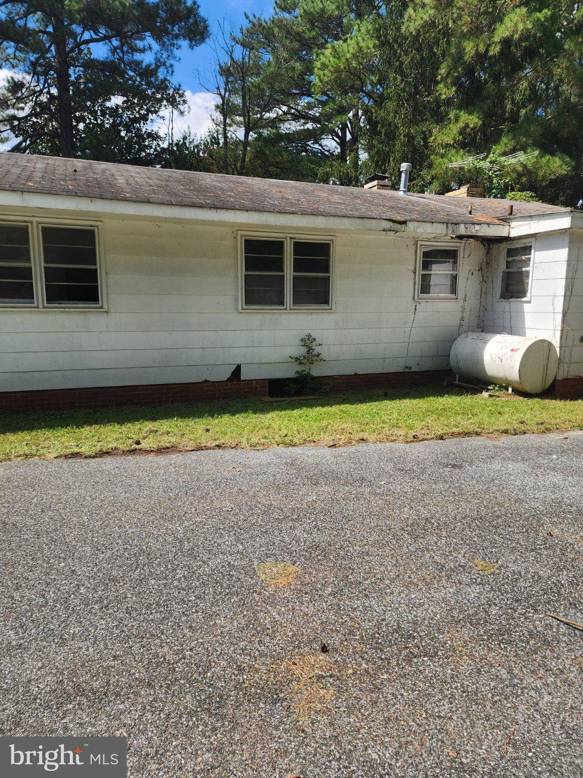 1303 WEST ROAD