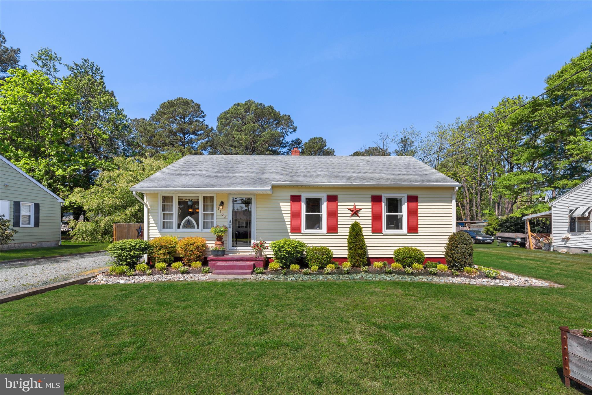 1504 S DIVISION STREET