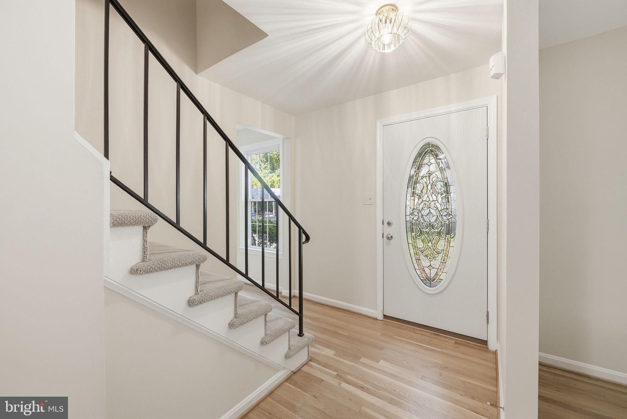 820 S QUINCY STREET