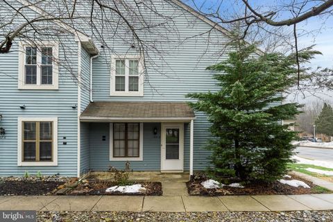 Condo For Sale - 155 Bradford Court<br/> MOUNT LAUREL, NJ 08054
