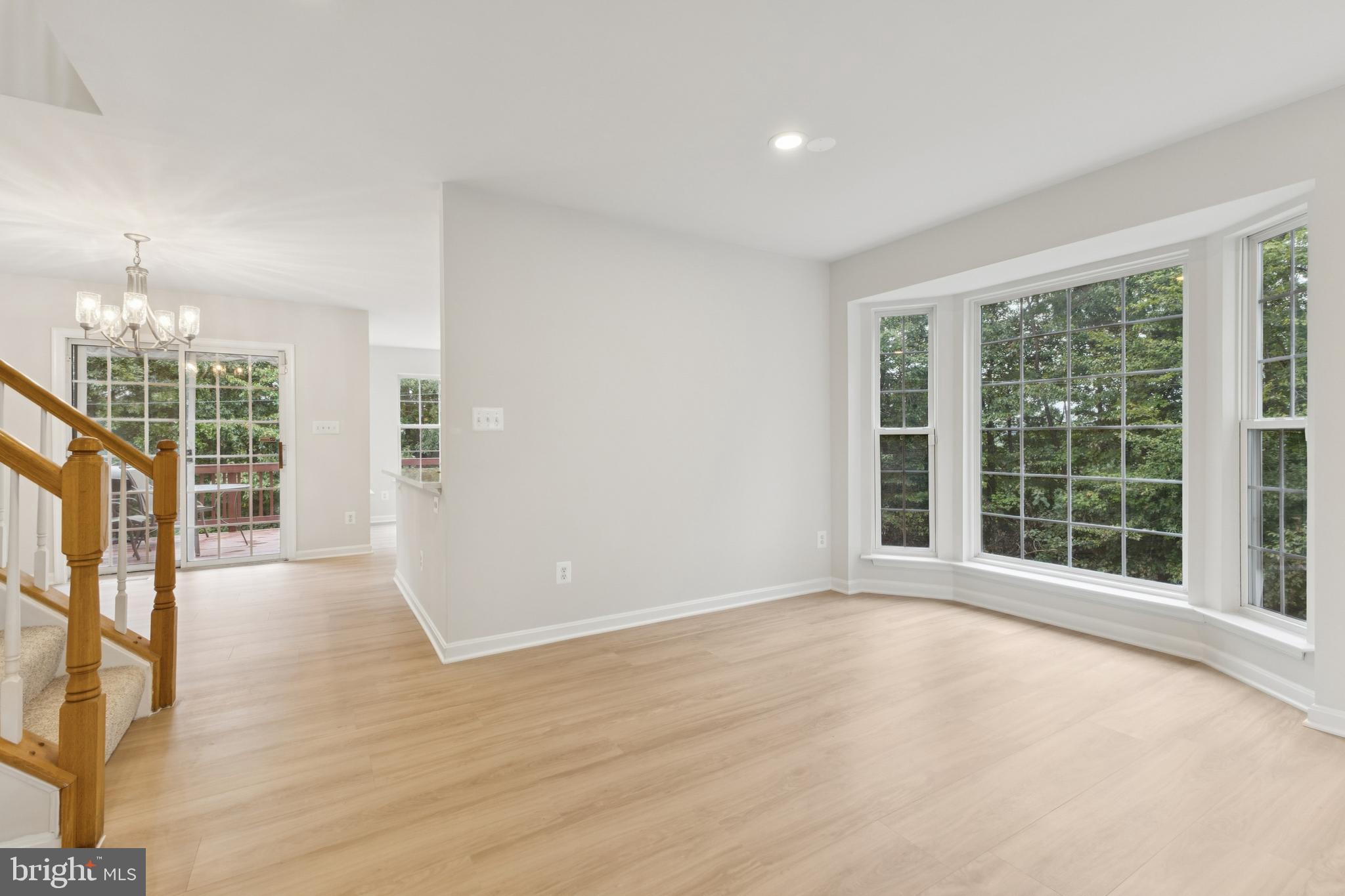 17460 TANGARIRO SQUARE