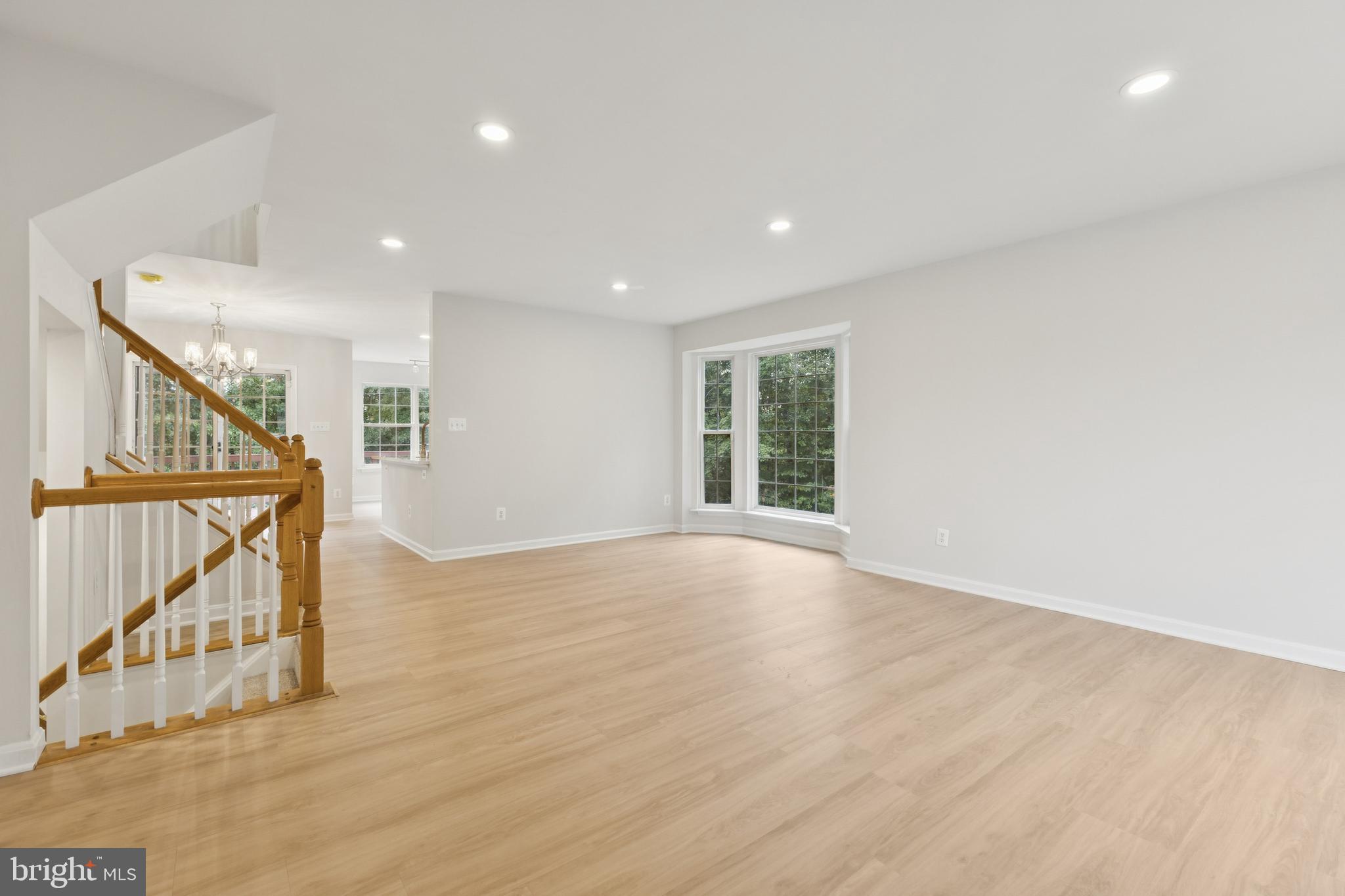 17460 TANGARIRO SQUARE