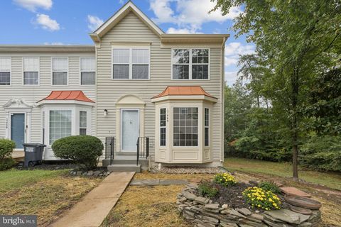 17460 TANGARIRO SQUARE DUMFRIES VA 22025
