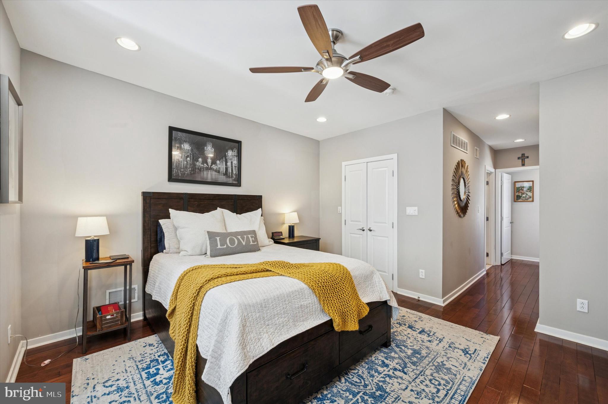 GRADUATE HOSPITAL - Residential