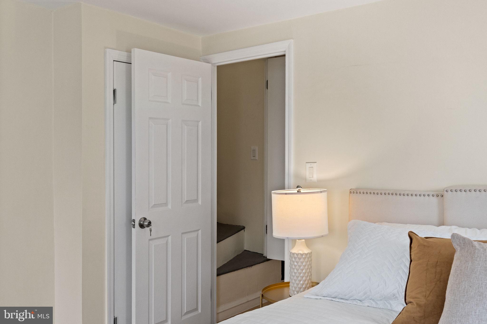 BRIDESBURG - Residential