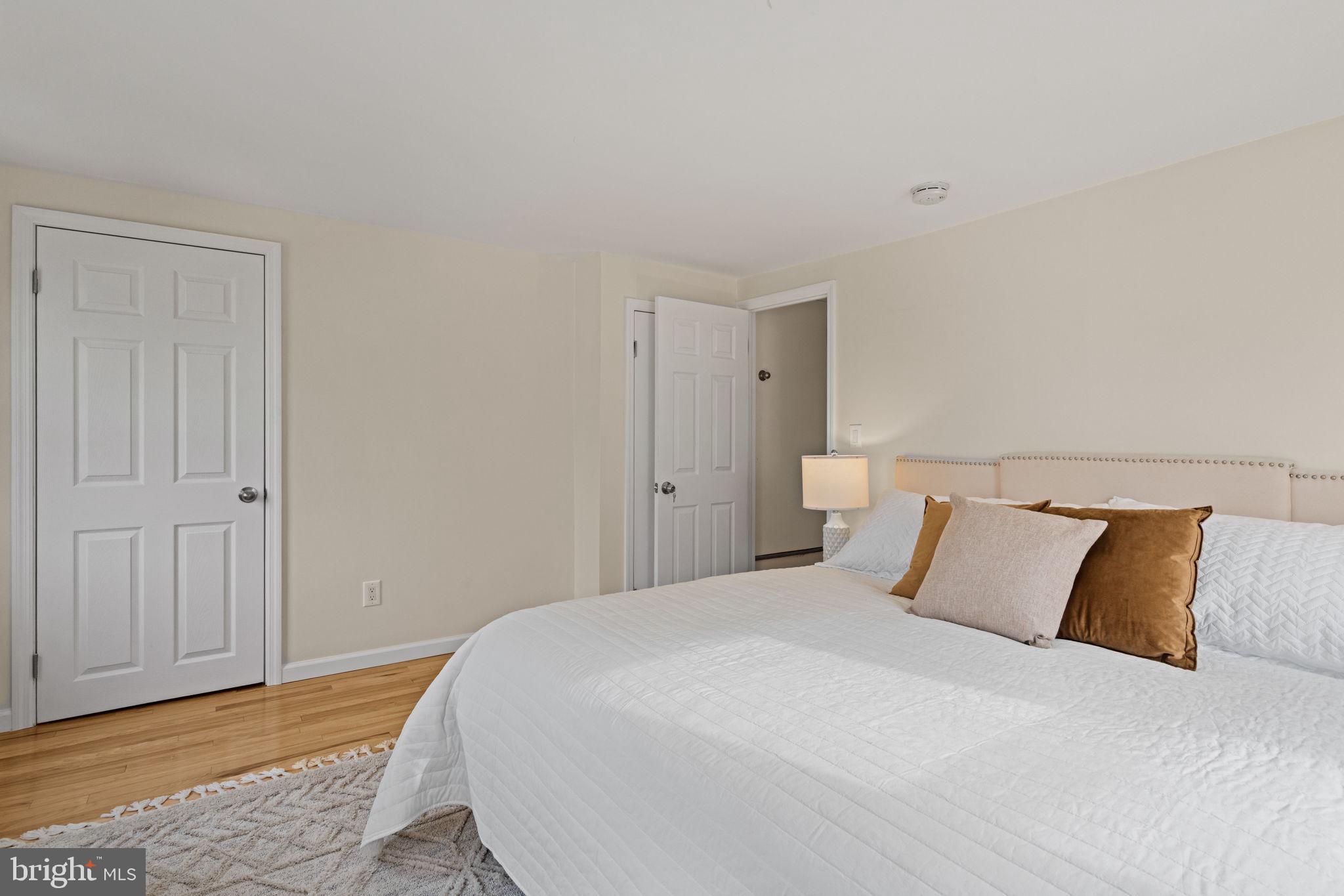 BRIDESBURG - Residential