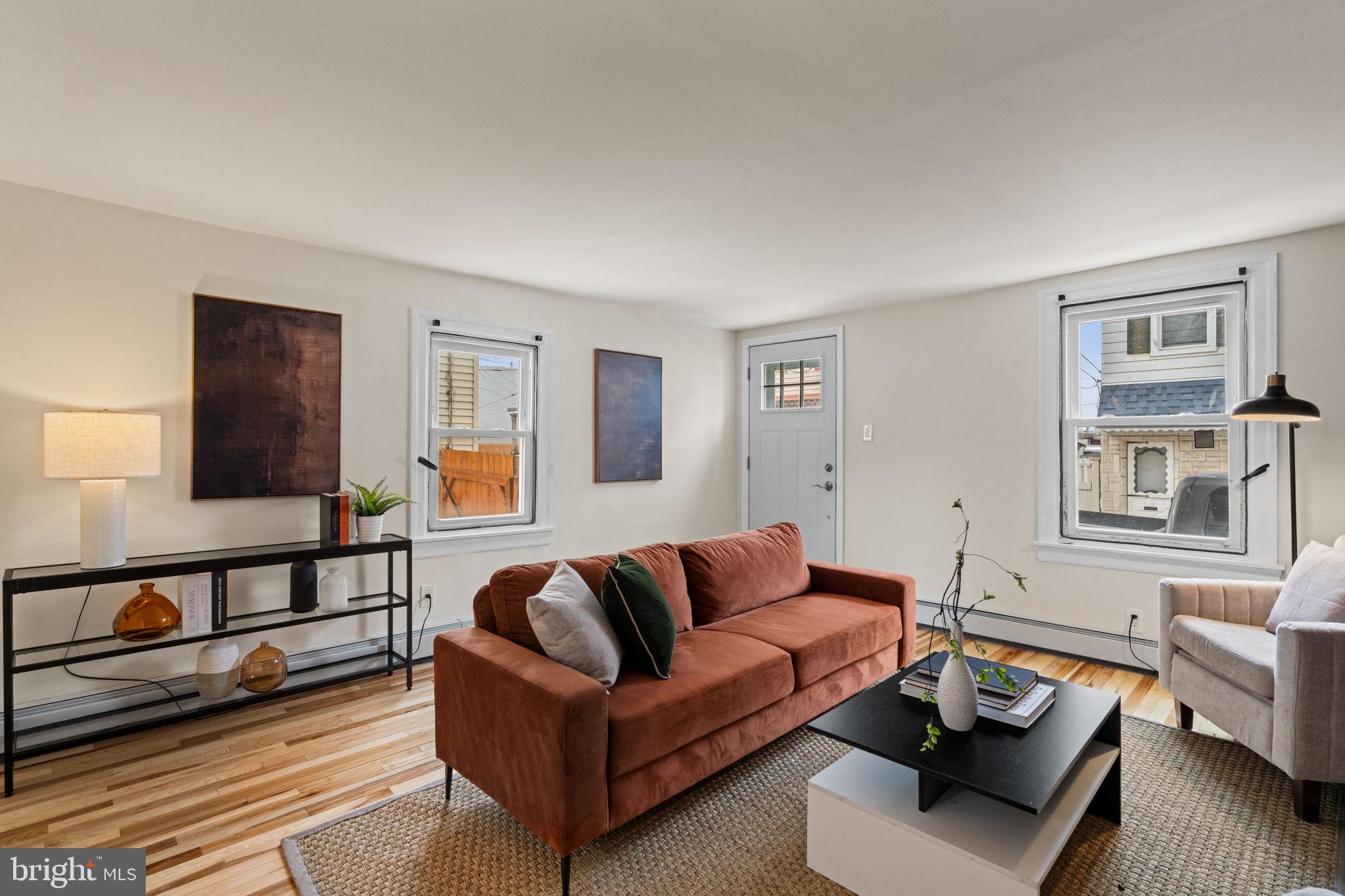 BRIDESBURG - Residential