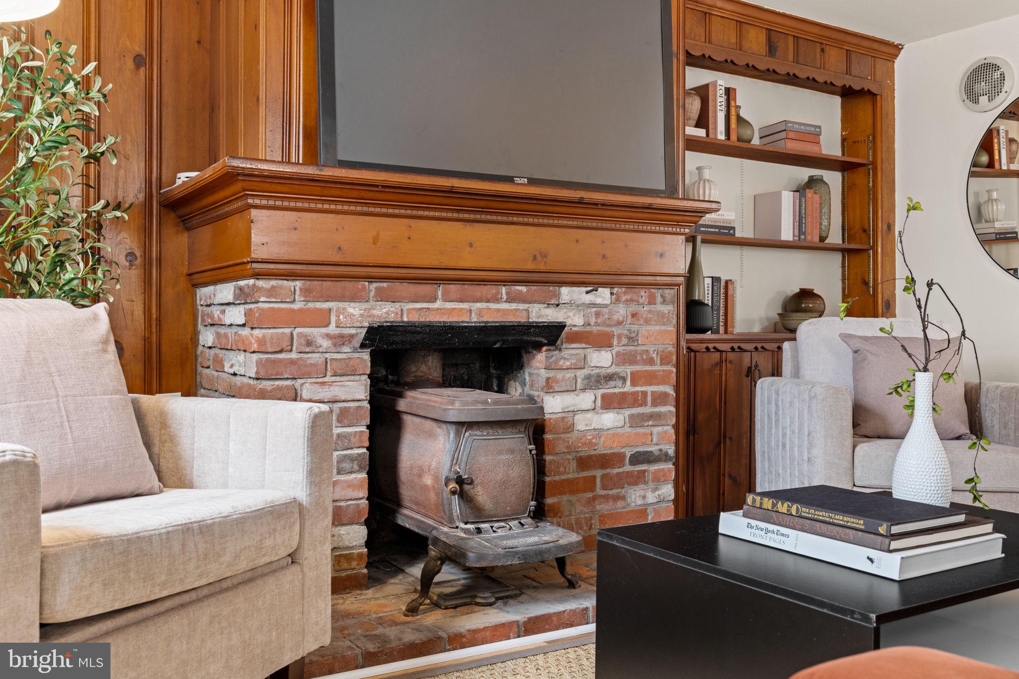 BRIDESBURG - Residential