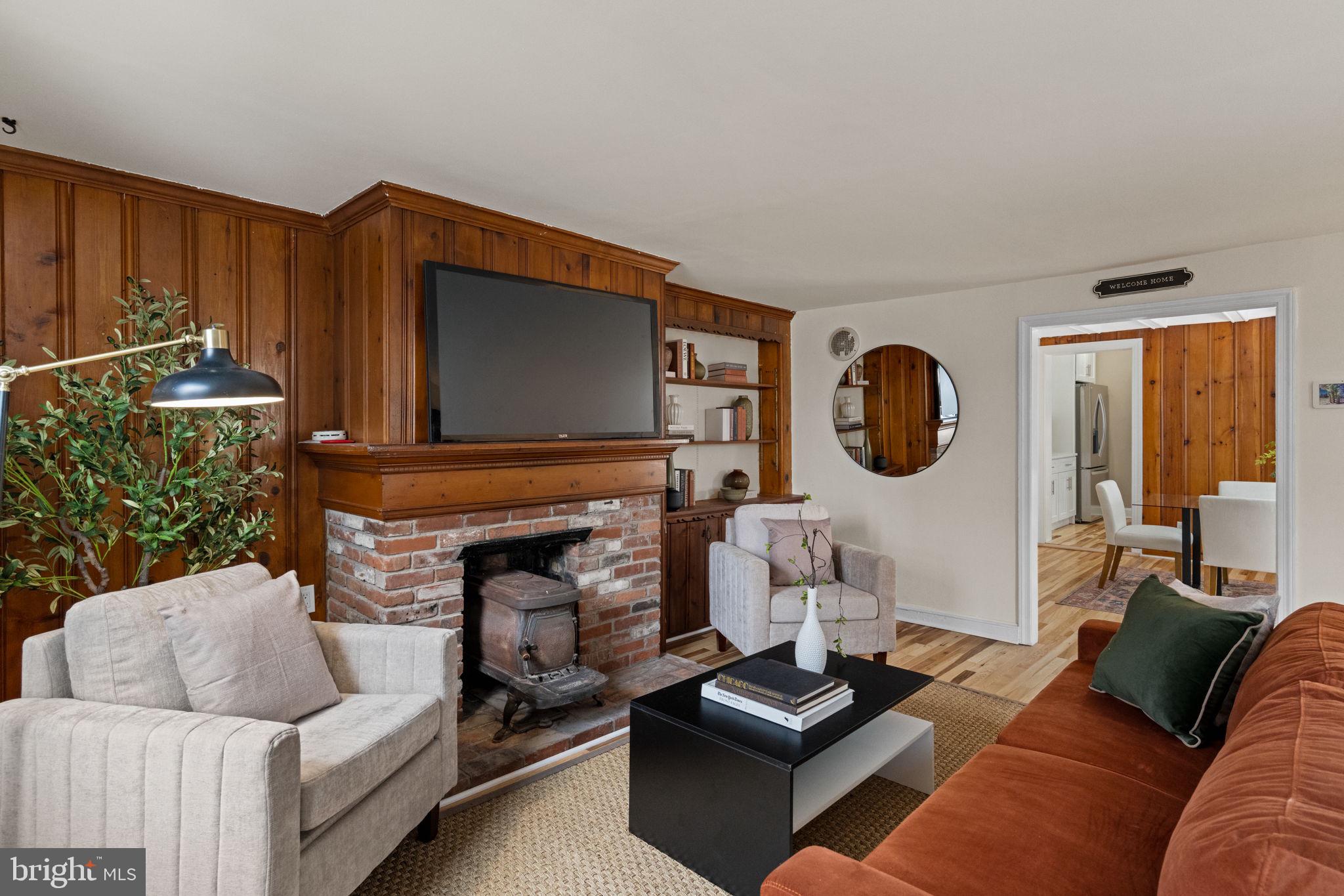 BRIDESBURG - Residential