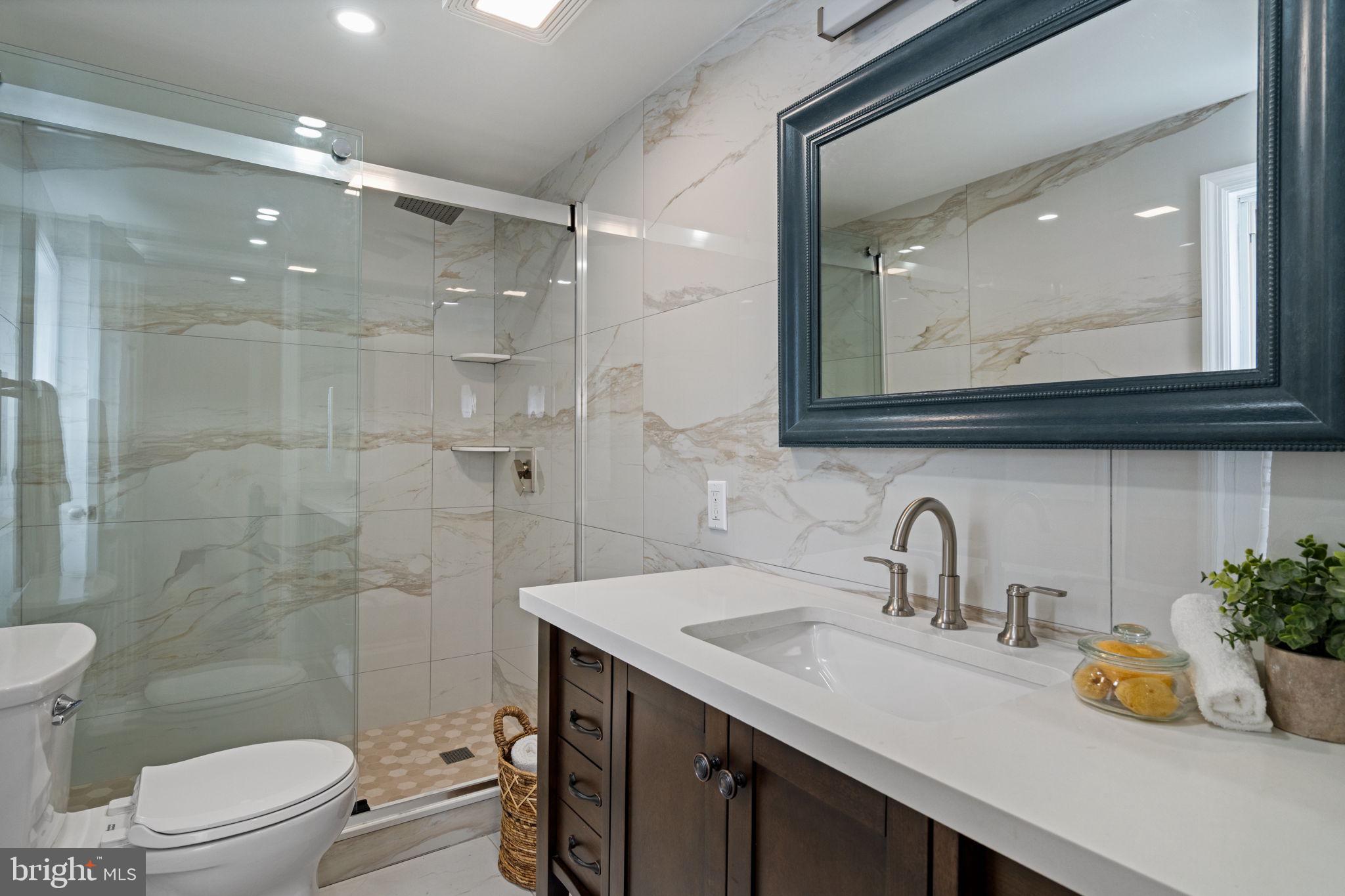 BRIDESBURG - Residential