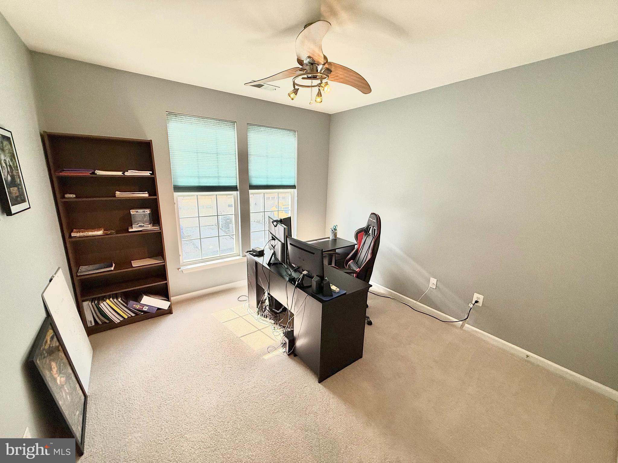 ELKRIDGE CROSSING - Residential