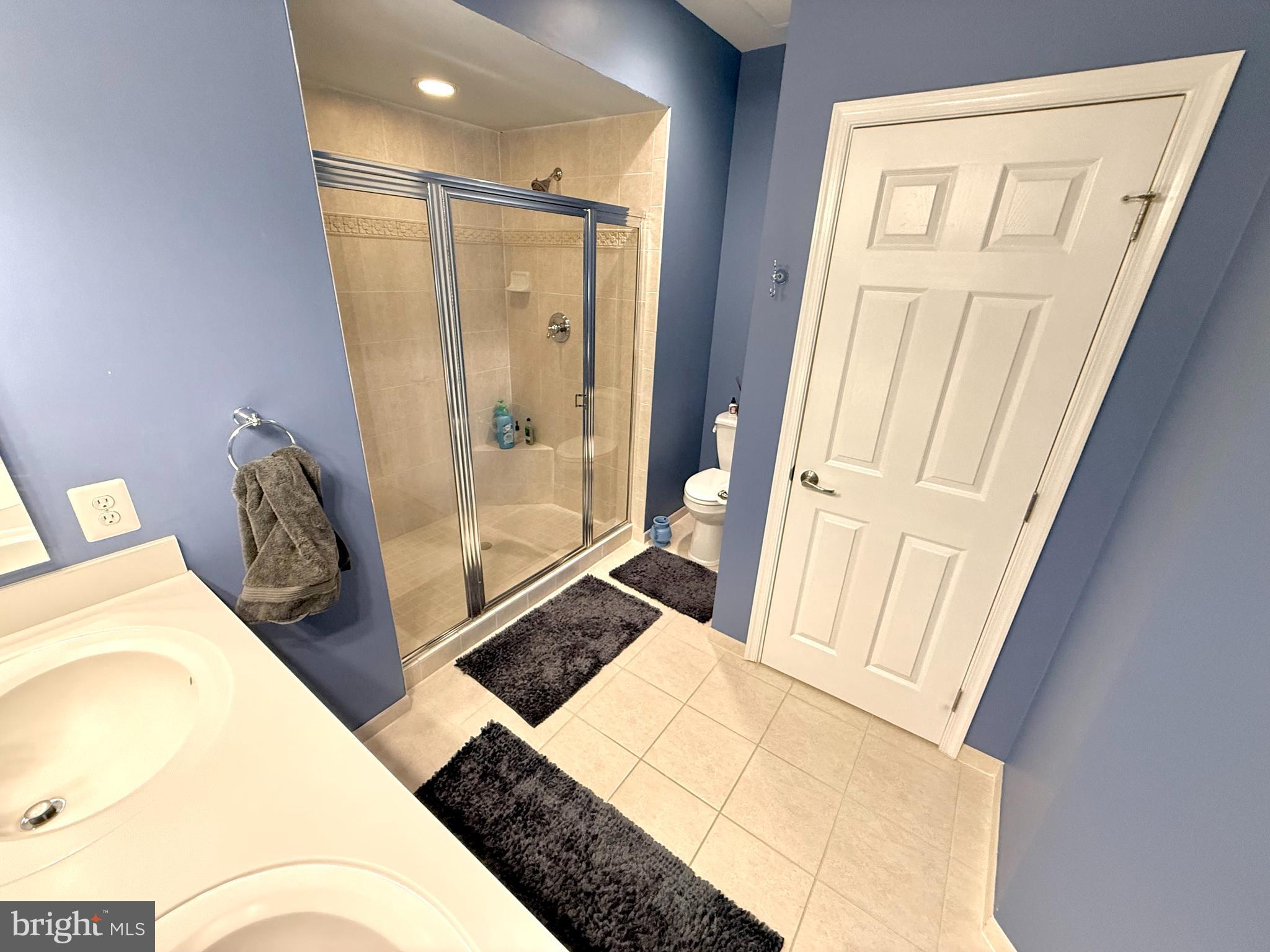 ELKRIDGE CROSSING - Residential