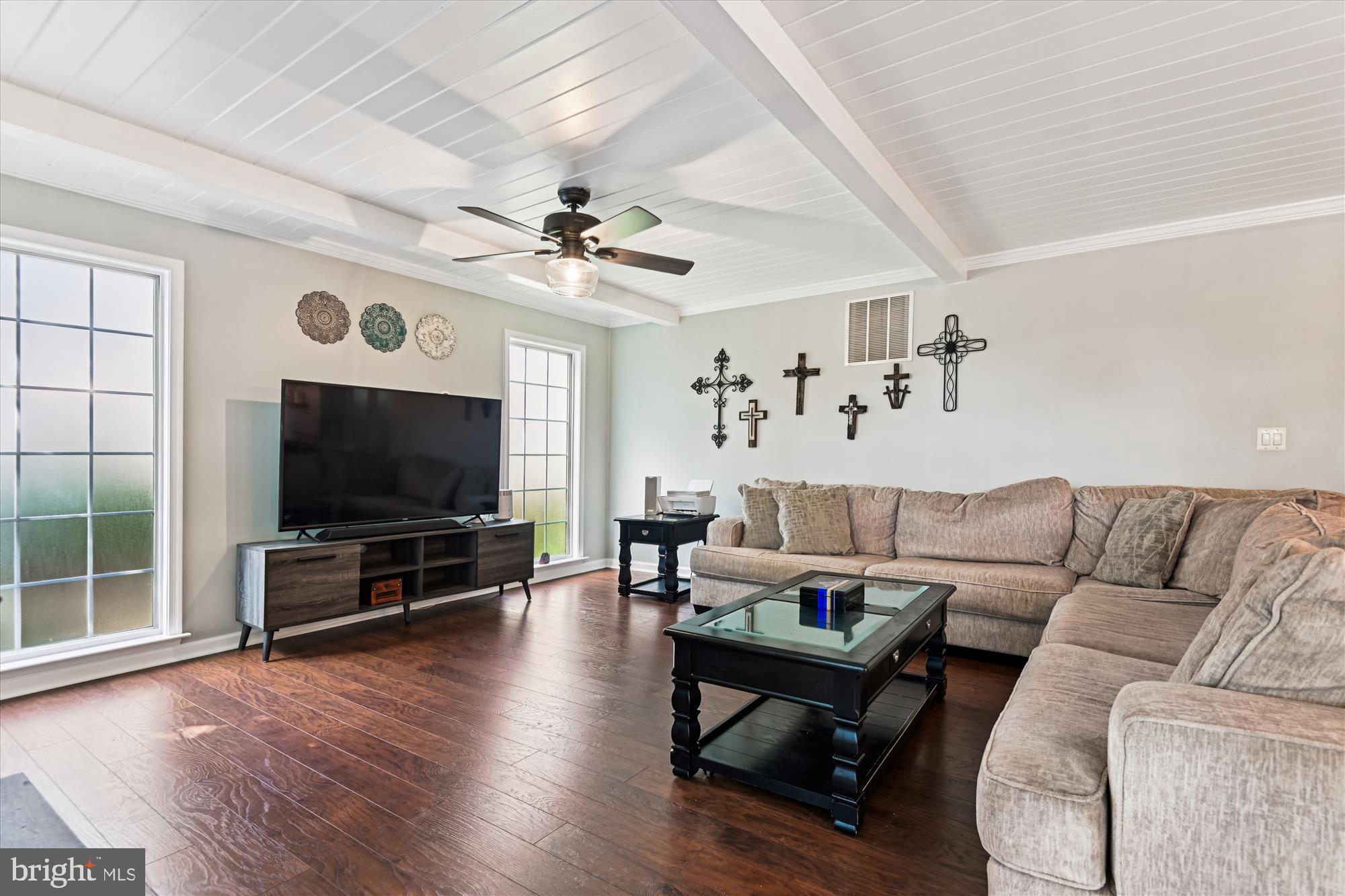 LONG BAR HARBOR - Residential