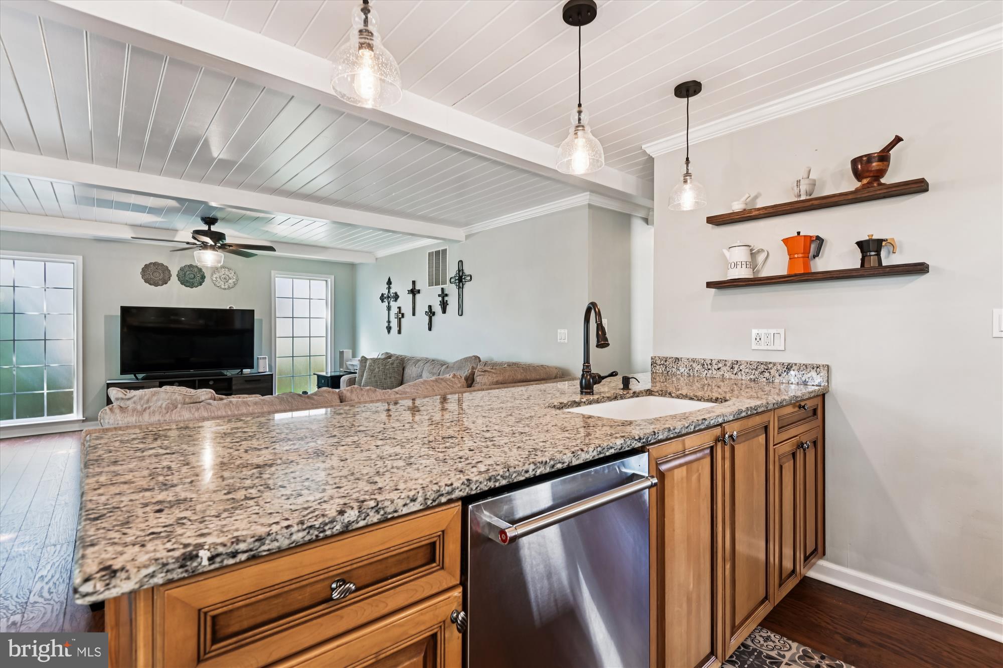 LONG BAR HARBOR - Residential