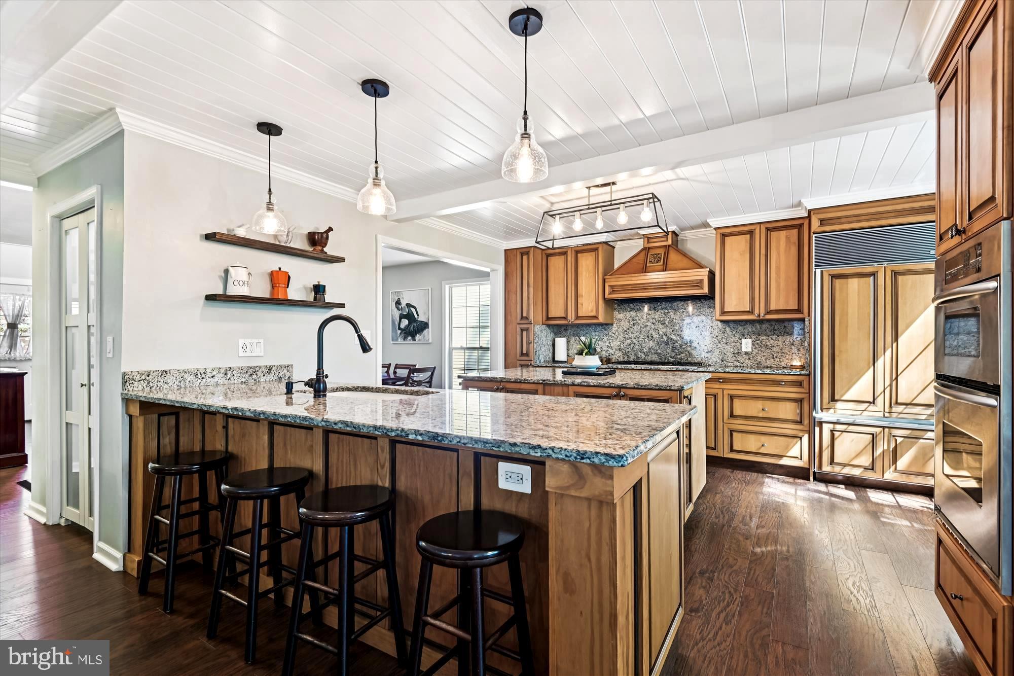 LONG BAR HARBOR - Residential