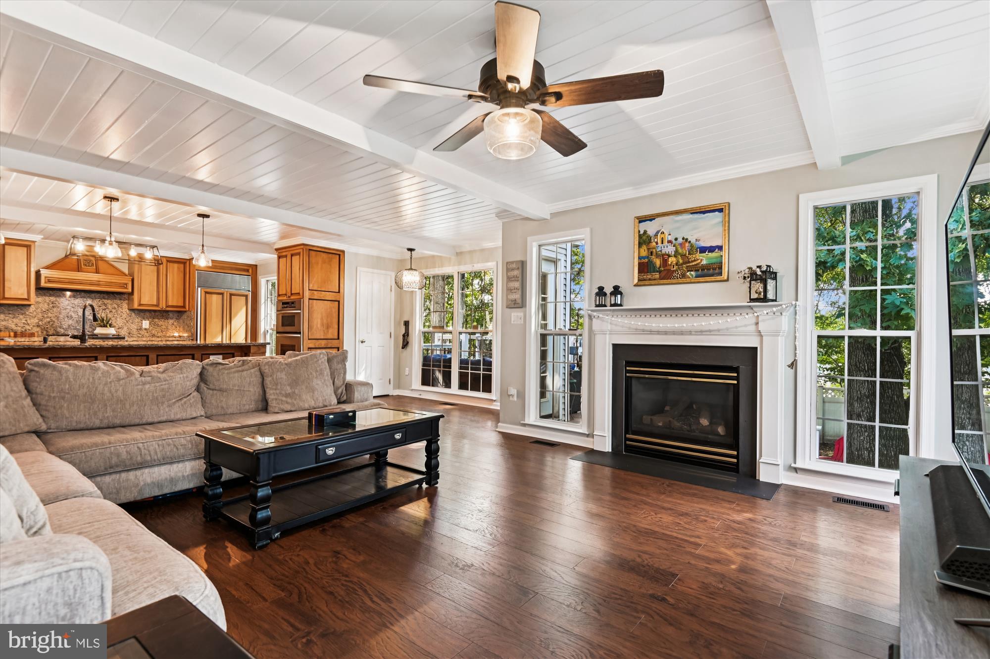 LONG BAR HARBOR - Residential